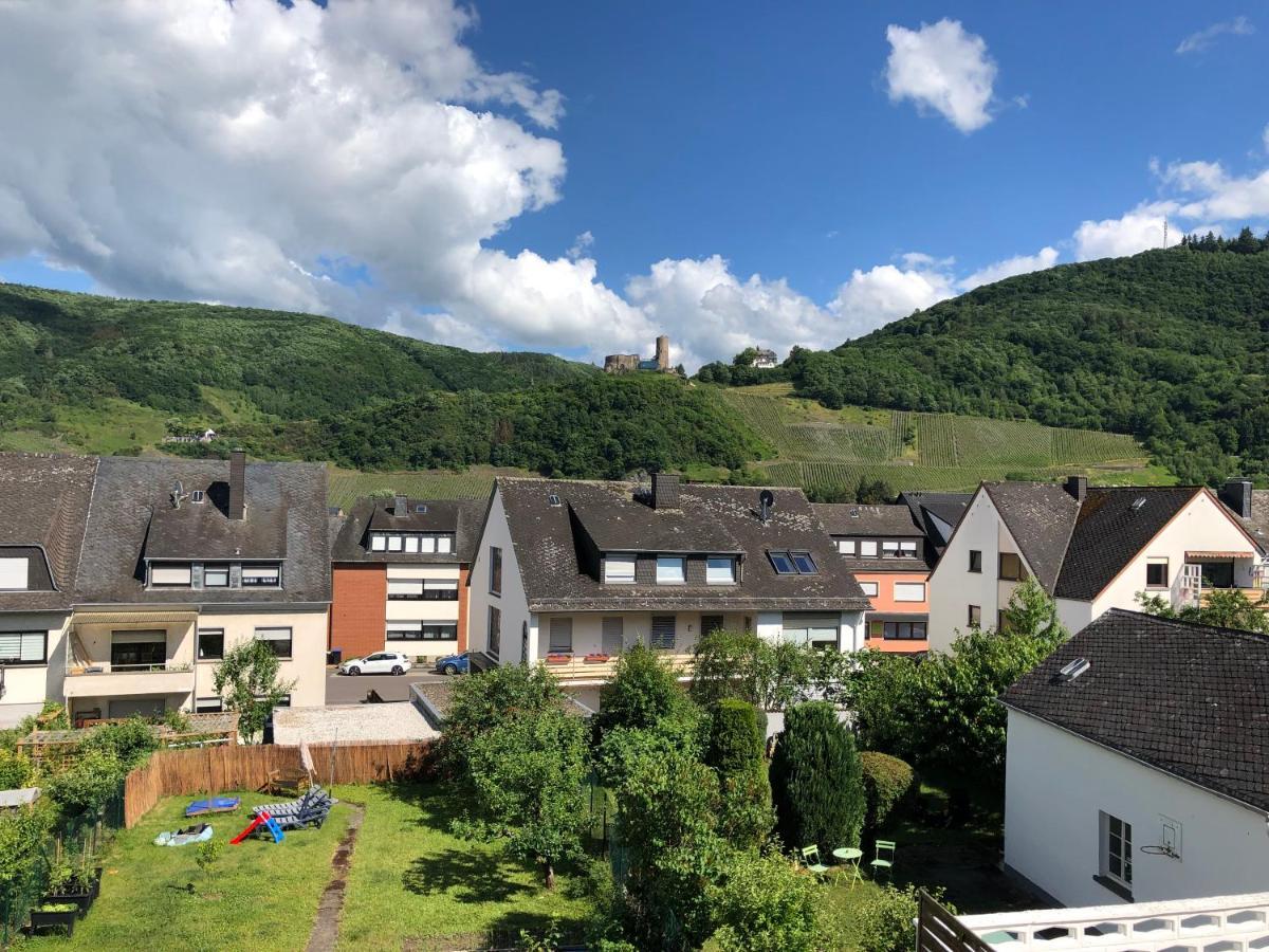 Ferienwohnung Joanna Mit Burgblick Bernkastel-Kues Bagian luar foto